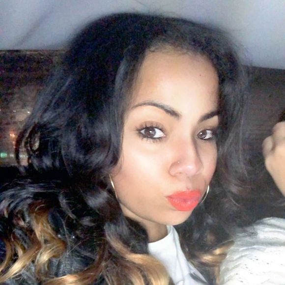 Meet your Posher, Tina - Picture 1 of 1